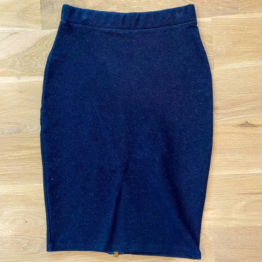 Raven + Lily denim pencil skirt with zipper